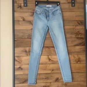 Levi’s 710 Super Skinny Women Jeans Size: 25